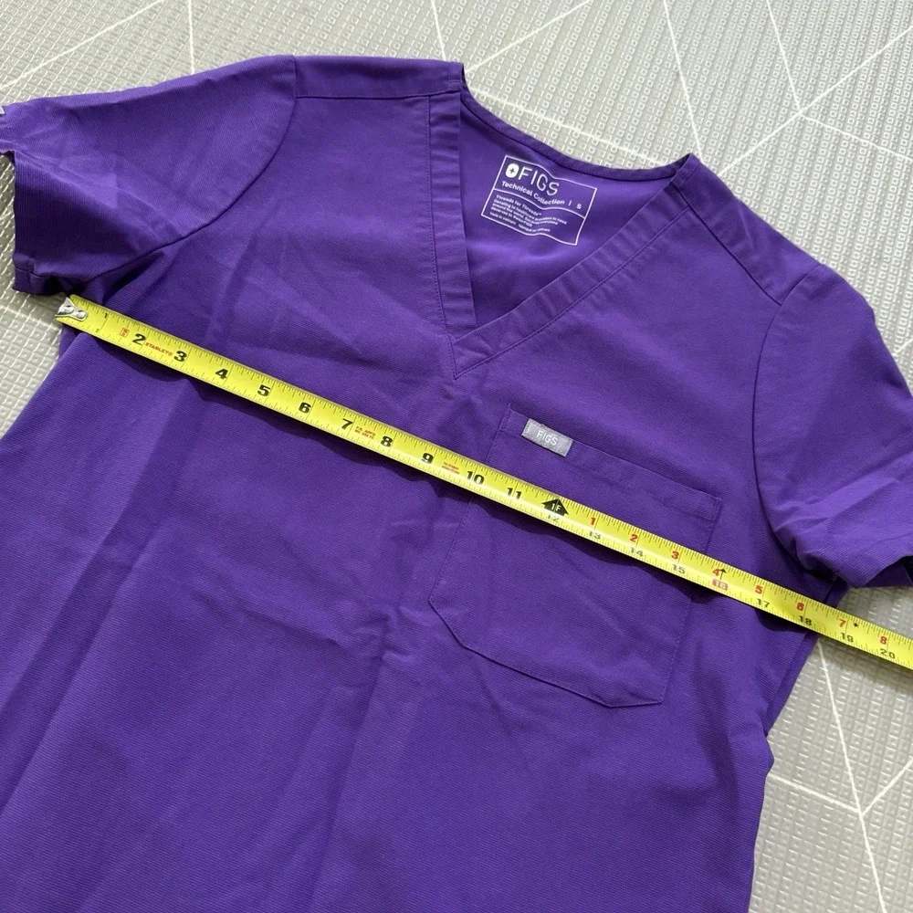Figs Scrub Top Catarina One Pocket Size Small Purple FW1000 - Picture 5 of 6